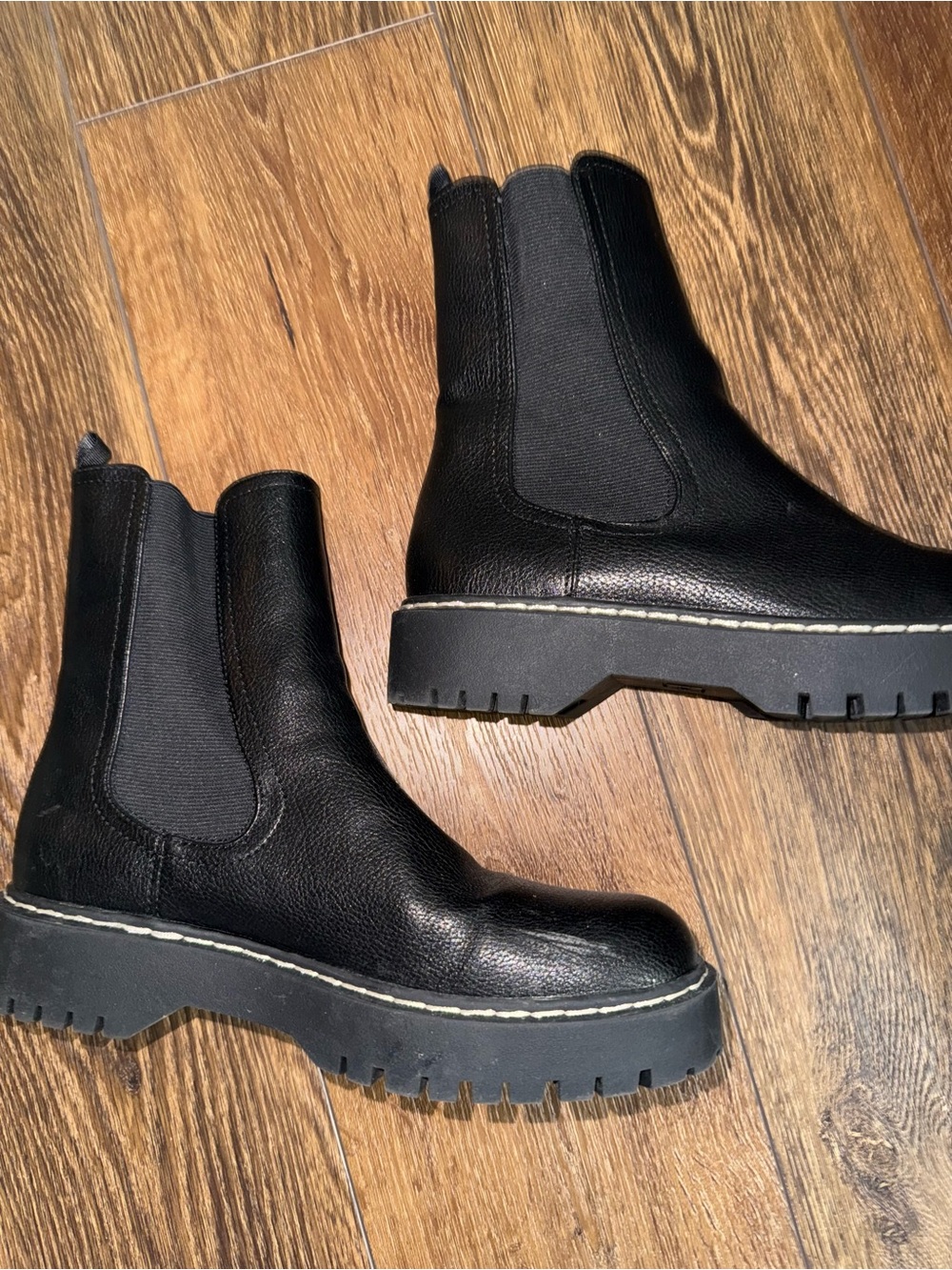 Sincerely Jules Black Leather Chelsea Lug Boots